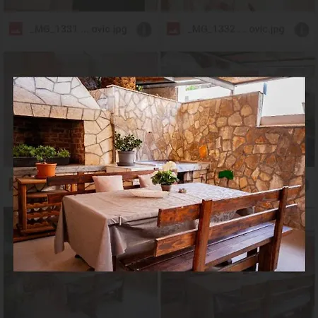Co Centar Hvar Apartment